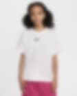 Low Resolution Nike Sportswear Essential Older Kids' (Girls') T-Shirt