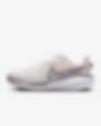 Low Resolution Damskie buty do biegania po asfalcie Nike Vomero 17