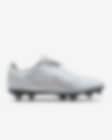 The Nike Premier 3 SG-PRO Anti-Clog Traction Fußballschuh für weichen  Rasen. Nike DE