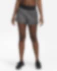 Low Resolution Shorts con diseño reflejante 2 en 1 de tiro medio de 8 cm para mujer Nike Run Division