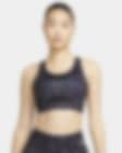 Low Resolution สปอร์ตบราผู้หญิงซัพพอร์ตระดับกลางผ่าเว้ามีแผ่นฟองน้ำ 1 ชิ้น Nike Dri-FIT Swoosh Icon Clash