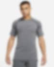 Low Resolution Nike Pro Dri-FIT Men's Slim Fit Short-Sleeve Top