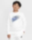 Low Resolution Nike Sportswear Standard Issue Older Kids' (Boys') Crew-Neck Sweatshirt