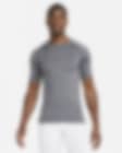 Low Resolution Nike Pro Dri-FIT Men's Tight-Fit Short-Sleeve Top