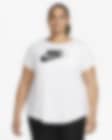Low Resolution Nike Sportswear Essentials-T-shirt med logo til kvinder (plus size)