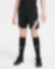 Low Resolution Paris Saint-Germain Strike Away Nike Dri-FIT Fußball-Shorts für jüngere Kinder
