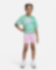 Low Resolution Conjunto de shorts de dos piezas para niños talla pequeña Nike
