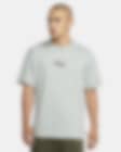 Low Resolution Nike SB Skateboard-T-Shirt