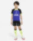 Low Resolution Tottenham Hotspur 2022/23 Away Nike Fußballtrikot-Set für jüngere Kinder