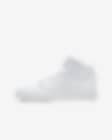 Low Resolution Jordan 1 Mid Older Kids' Shoes