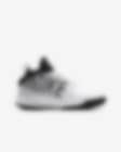 nike team hustle 42