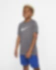 Low Resolution Nike Dri-FIT Big Kids' Swoosh Training T-Shirt