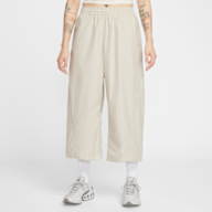 Nike — Nike Sportswear Women's Oversized Mid-Rise Woven Pants