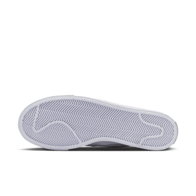 NikeCourt Legacy Canvas Women's Shoes