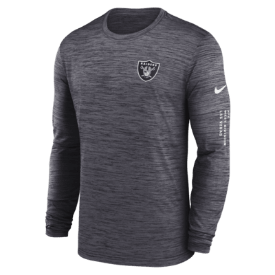 Las Vegas Raiders Logo Essential Men's Nike NFL T-Shirt.