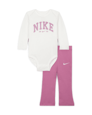 Детские  Nike Swoosh Spirit Baby (0-9M) 2-Piece Bodysuit Set