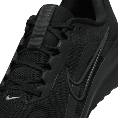 Tenis de correr en pavimento para hombre Nike Downshifter 13