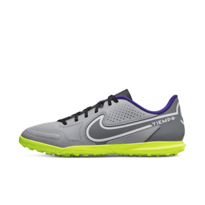 los nuevos nike tiempo