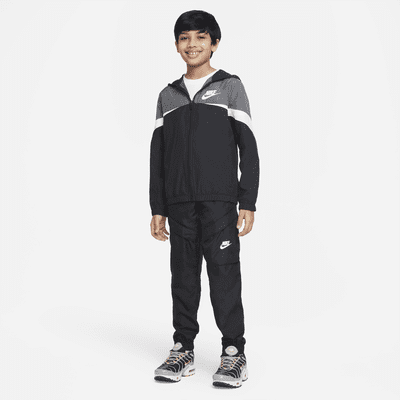 Nike Sportswear Older Kids' (Boys') Woven Utility Trousers