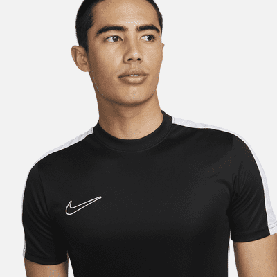 Nike Dri-FIT Academy 男款短袖足球上衣