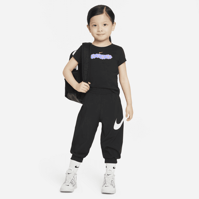 Nike Flower Graphic Tee Toddler T-Shirt. Nike.com