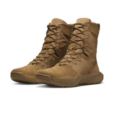 Botas para hombre Nike SFB B2