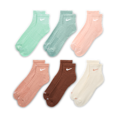 Nike Everyday Plus Cushioned Training Ankle Socks (6 Pairs)