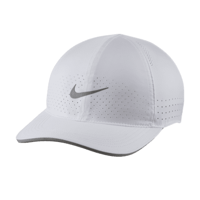 AeroBill Featherlight Perforated Running Cap. Nike GB