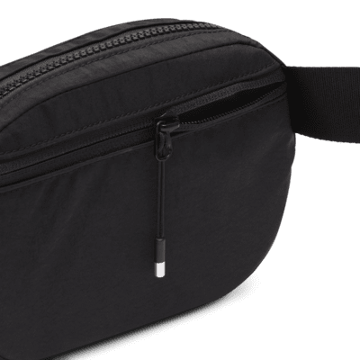 Nike Aura crossbody táska (2 l)