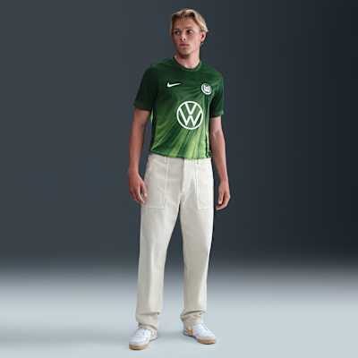 Haut de foot à manches courtes Replica Nike Dri-FIT VfL Wolfsburg 2025/2026 Stadium Domicile pour homme