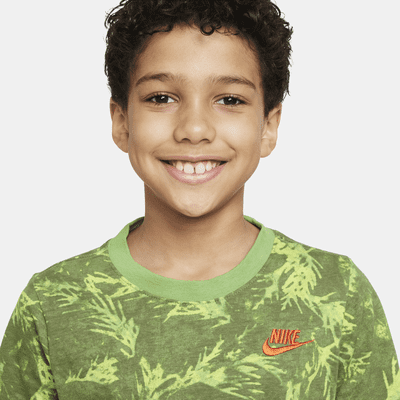 Nike Sportswear Older Kids' (Boys') T-Shirt. Nike RO