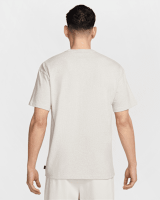 Nike Sportswear Premium Essentials