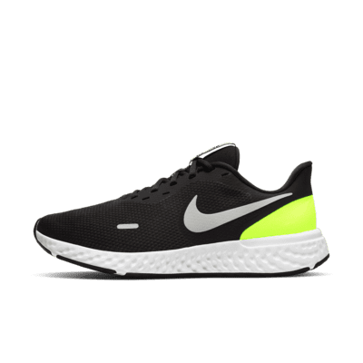 Nike Revolution 5 Men's Road Running Shoes (Extra Wide). Nike NL