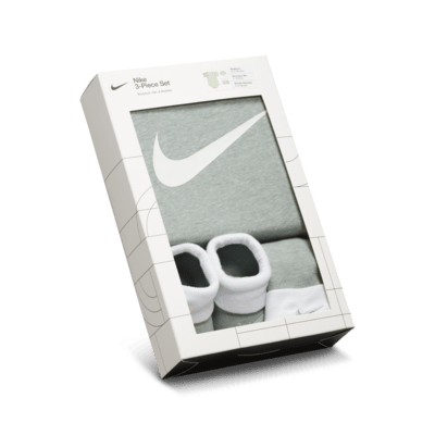 Nike Baby (6-12M) Bodysuit, Hat and Booties Box Set