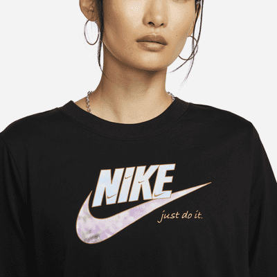 Nike Sportswear Women's Long-Sleeve T-Shirt
