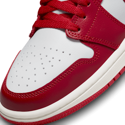 Air Jordan 1 Low Women's Shoes