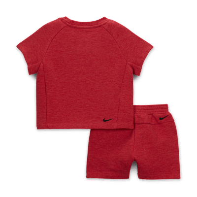 Conjunto de shorts y playera para bebé Nike Tech Fleece