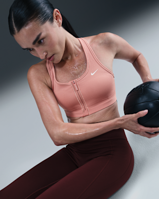 Nike Swoosh 正面拉鍊