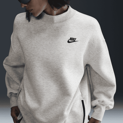 Nike Sportswear Tech Fleece Women's Oversized Crew-Neck Sweatshirt