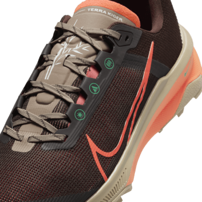 Nike Kiger 9 trailrunningschoenen voor heren