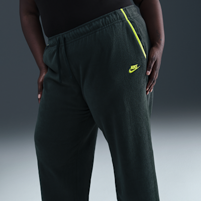 Nike Sportswear Club Fleece Women's Mid-Rise Wide Leg Cozy Pants (Plus Size)