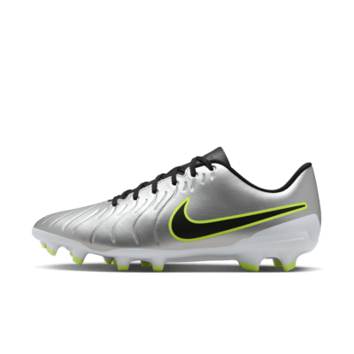 Nike Tiempo Legend 10 Club Multi-Ground Low-Top Soccer Cleats