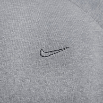 Felpa pullover versatile con cappuccio Dri-FIT UV Nike Primary – Uomo