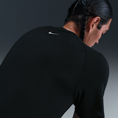 Playera de correr de manga corta Dri-FIT ADV para hombre Nike Stride