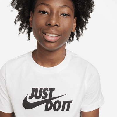 Nike Sportswear T-Shirt für ältere Kinder