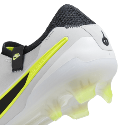 Chaussure de foot basse à crampons pour terrain sec Nike Tiempo Legend 10 Elite