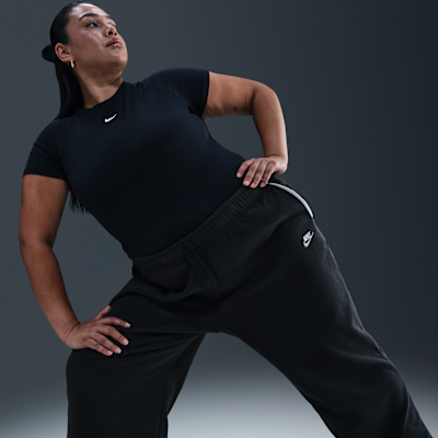 Nike Sportswear Club Fleece Women's Mid-Rise Wide Leg Cozy Pants (Plus Size)