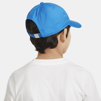 Cappello destrutturato con Swoosh in metallo Nike Dri-FIT Club – Bambini