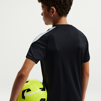 Nike Strike Older Kids' Dri-FIT Football Short-Sleeve Top