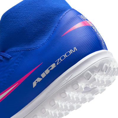 Tacos de fútbol para pasto sintético (turf) de corte high Nike Mercurial Superfly 10 Academy